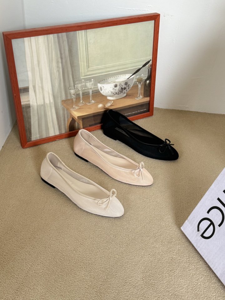 Vade - Korean Women Fashion - #momslook - Slim Mesh See-through Stiletto Flats