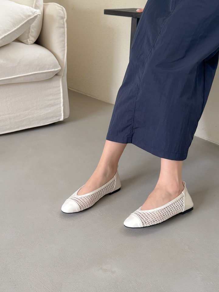 Vade - Korean Women Fashion - #momslook - Mesh Flat Shoes - 10