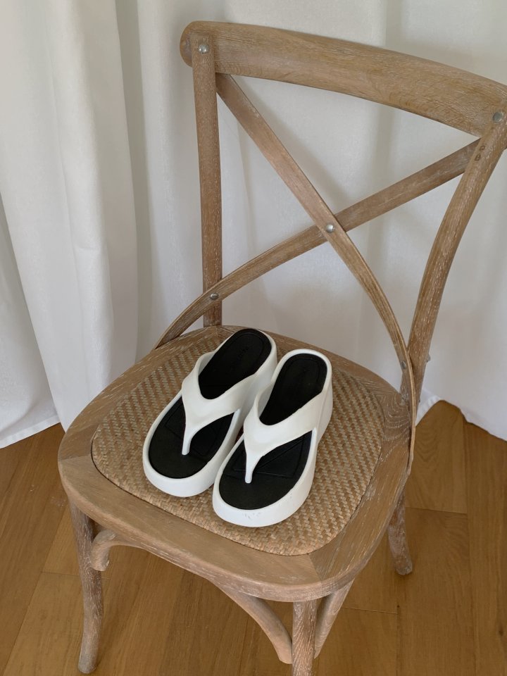 Vade - Korean Women Fashion - #momslook - Platform Wedge Sandals   - 12