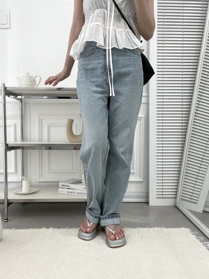 Vade - Korean Women Fashion - #momslook - Basic Heel Flip-flop Sandals   - 10