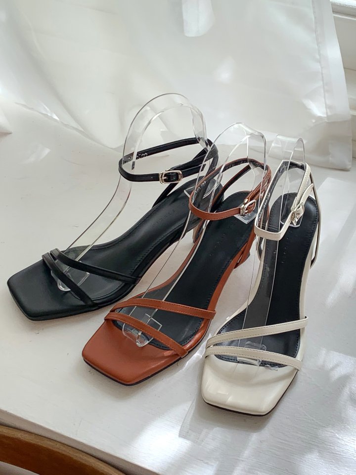 Vade - Korean Women Fashion - #restrostyle - Square Sandals   - 11
