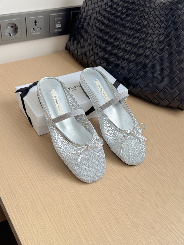 Vade - Korean Women Fashion - #shopsmall - Basic Mesh Bloafer Flat Ribbon   - 5