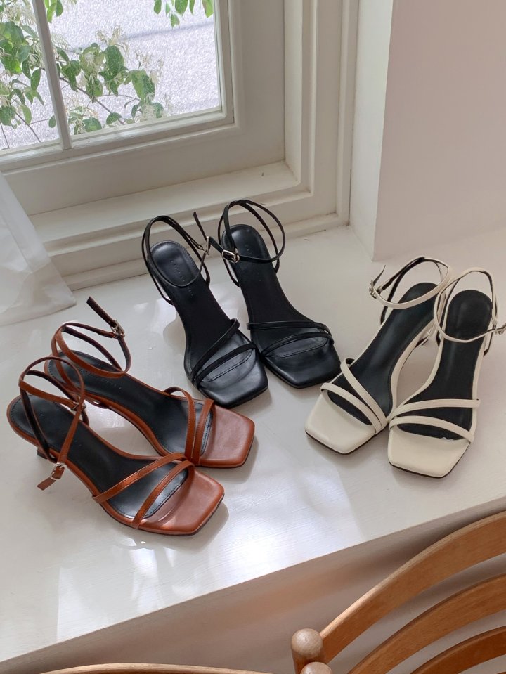 Vade - Korean Women Fashion - #vintagekidsstyle - Square Sandals   - 9