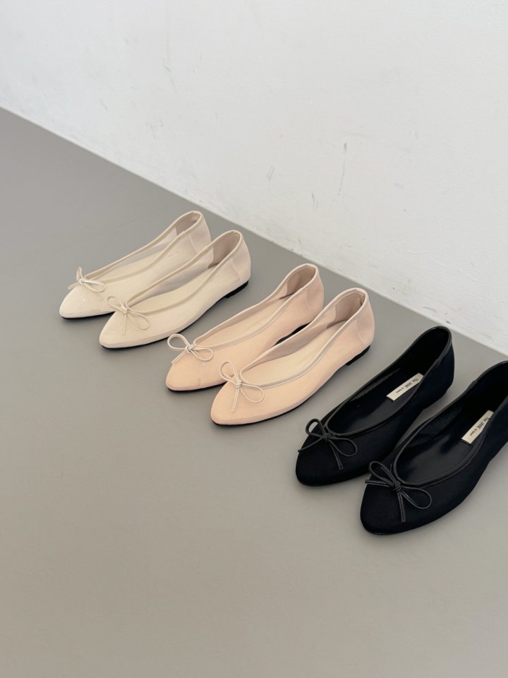 Vade - Korean Women Fashion - #momslook - Slim Mesh See-through Stiletto Flats - 4