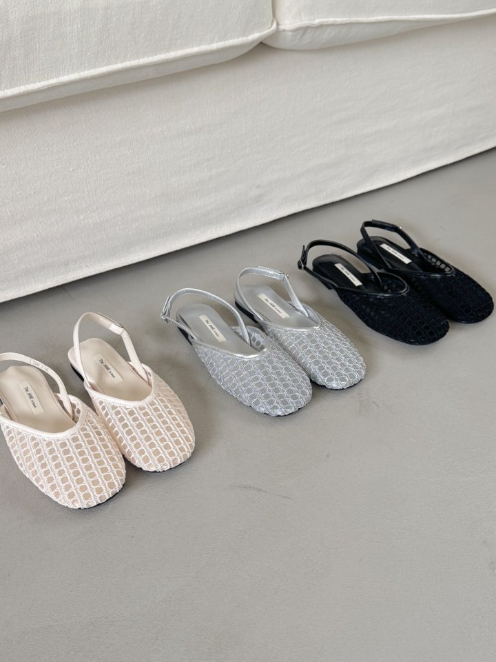 Vade - Korean Women Fashion - #womensfashion - Honeycomb Mesh See-through Flats - 11
