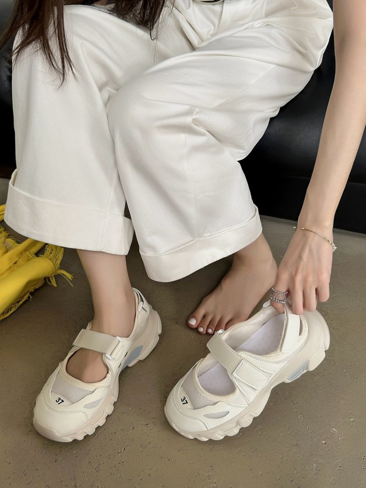 Vade - Korean Women Fashion - #momslook - Mary Jane Style Sneakers   - 4