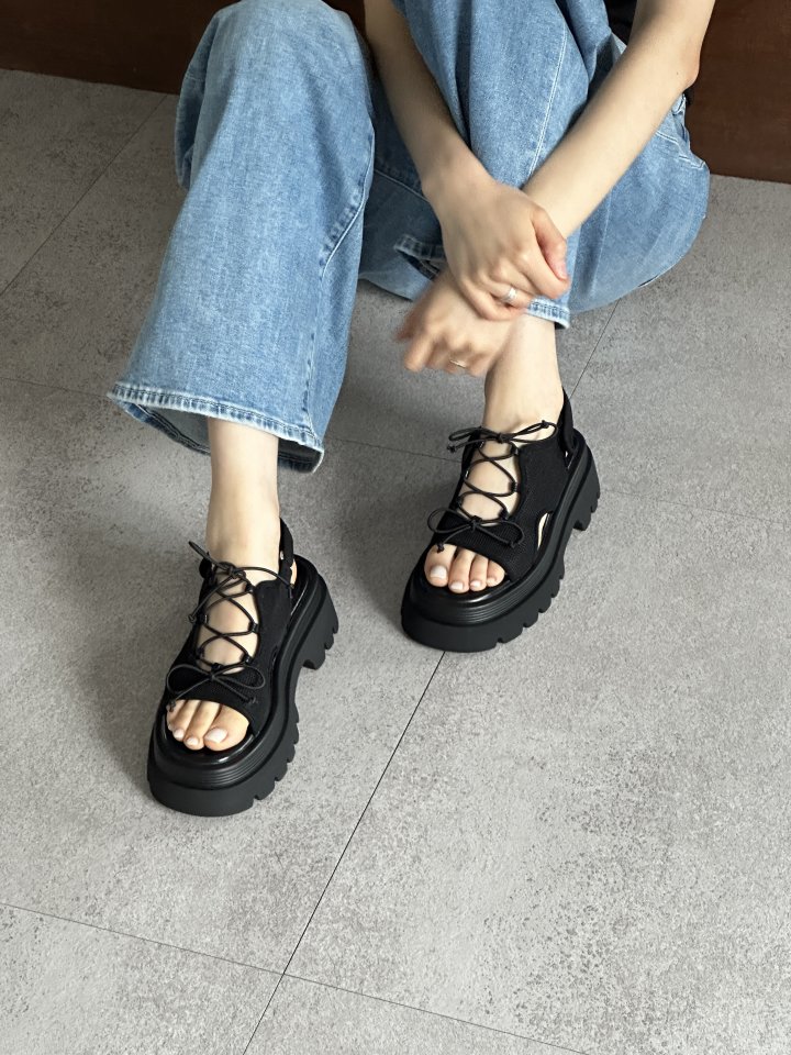 Vade - Korean Women Fashion - #womensfashion - Slim Platform Slipper Sandals - 10