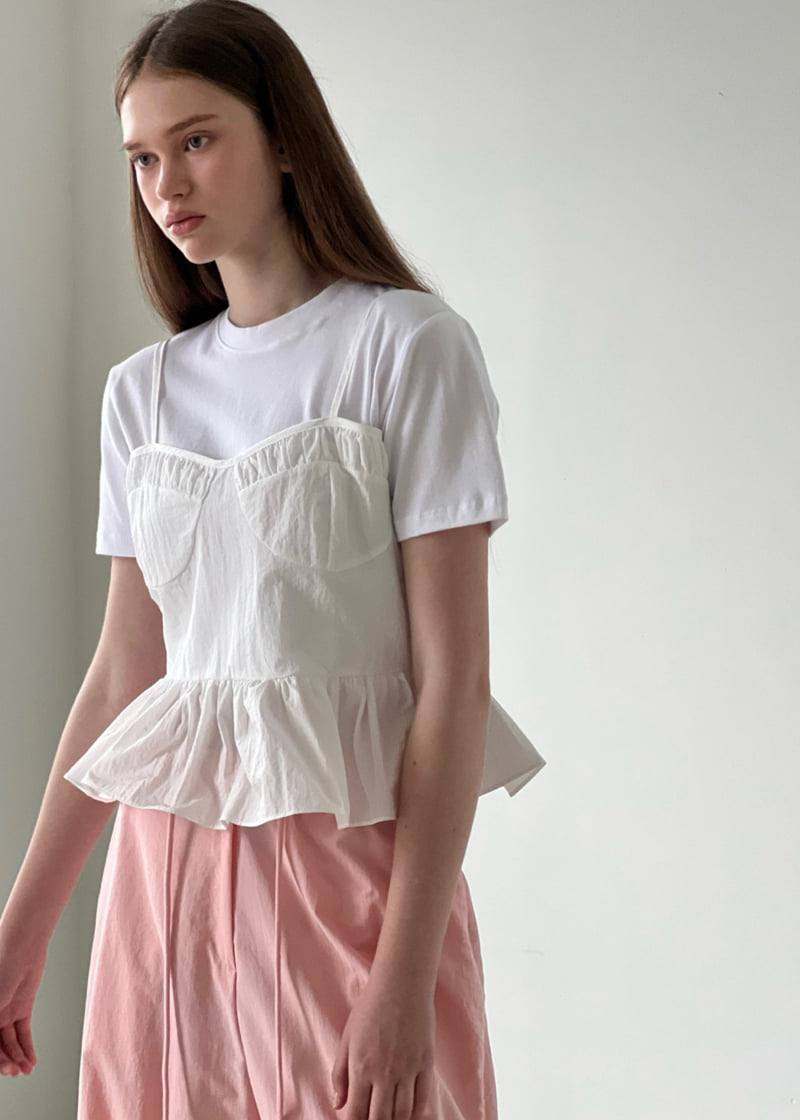 140 Avenue - Korean Women Fashion - #momslook - Honey Crop Tee - 3