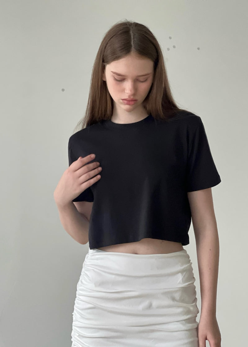 140 Avenue - Korean Women Fashion - #momslook - Honey Crop Tee - 9