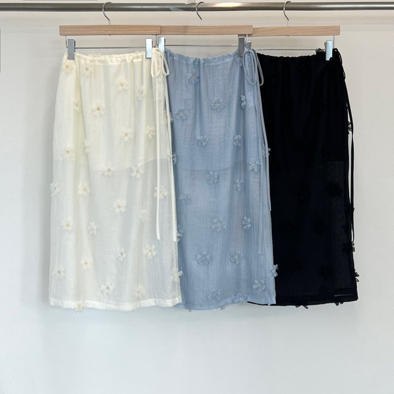 140 Avenue - Korean Women Fashion - #romanticstyle - Poka Flower Skirt
