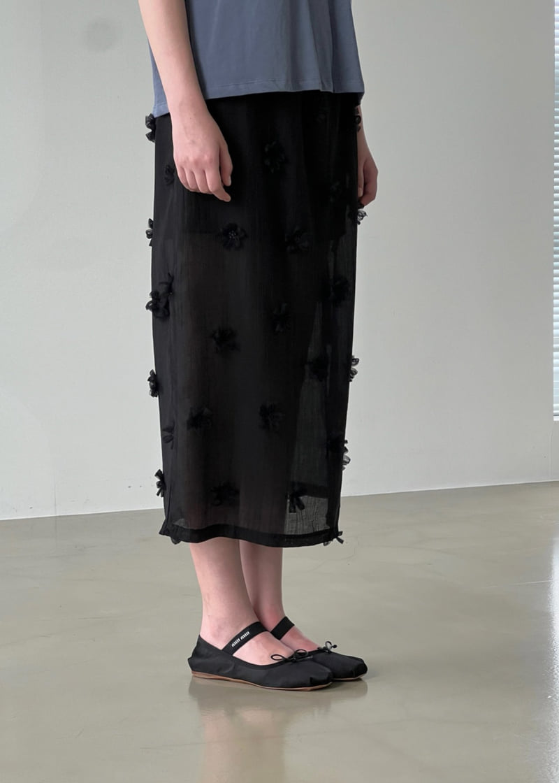 140 Avenue - Korean Women Fashion - #thatsdarling - Poka Flower Skirt - 3