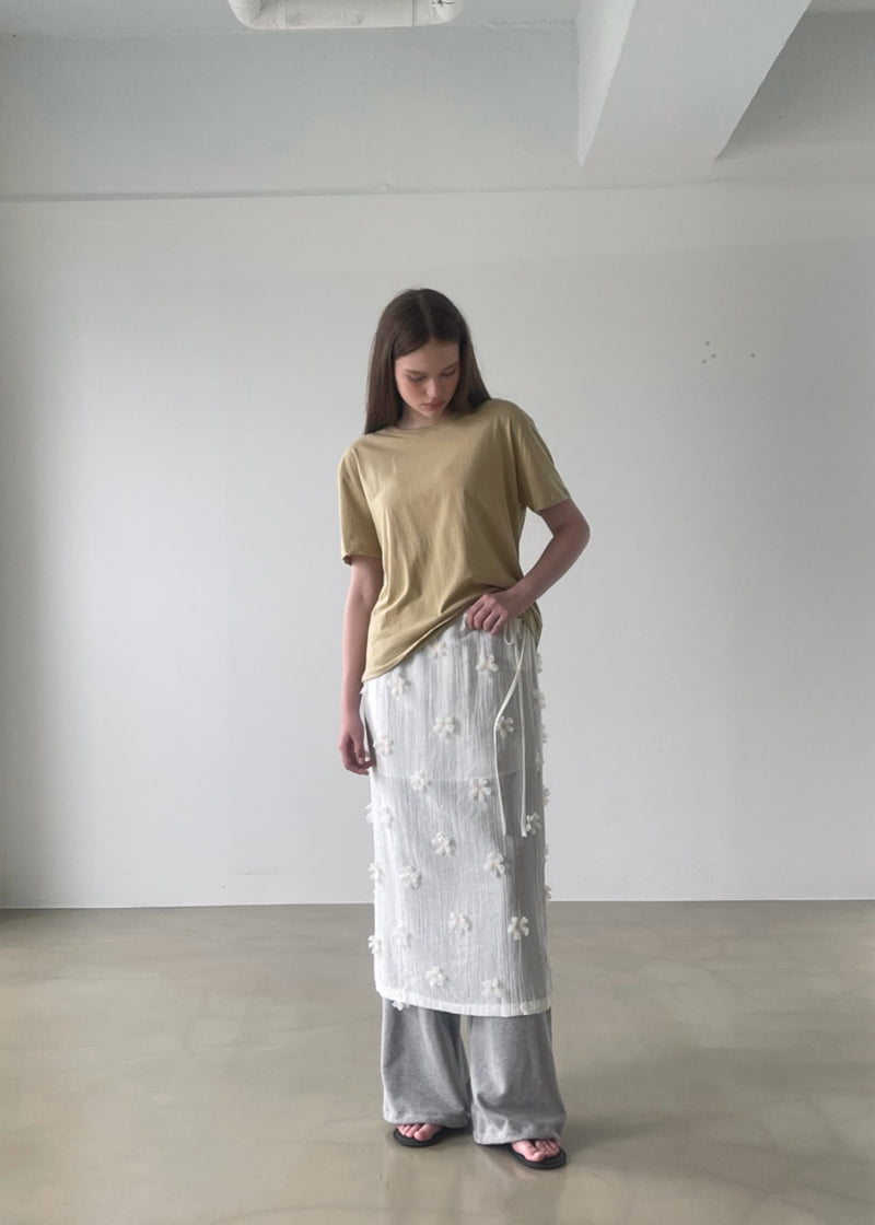 140 Avenue - Korean Women Fashion - #womensfashion - Poka Flower Skirt - 12