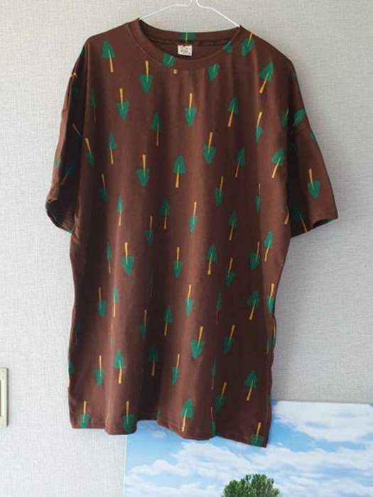 Tree Short-Sleeve Tee (Mom) Tree Short-Sleeve Tee (Mom)