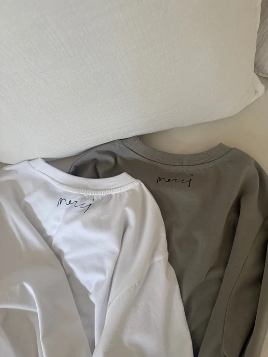 Merci Tee Merci Tee
