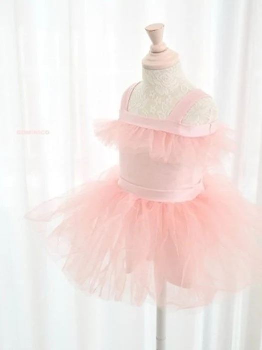 Two-Piece Wendy Ballet Set Two-Piece Wendy Ballet Set