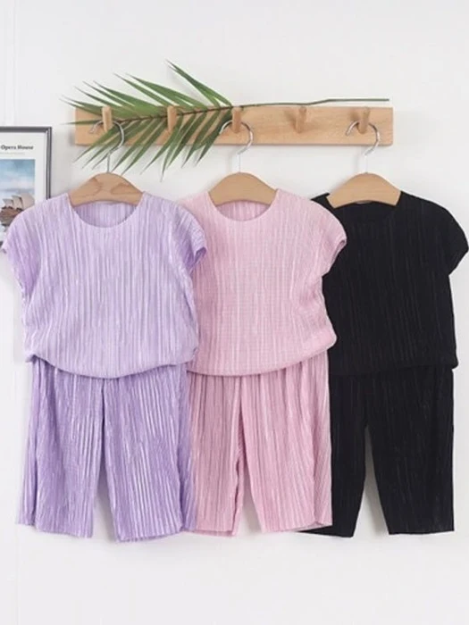 New Pleats Set New Pleats Set