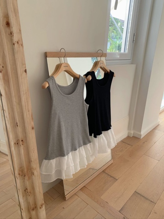 Moet Sleeveless
