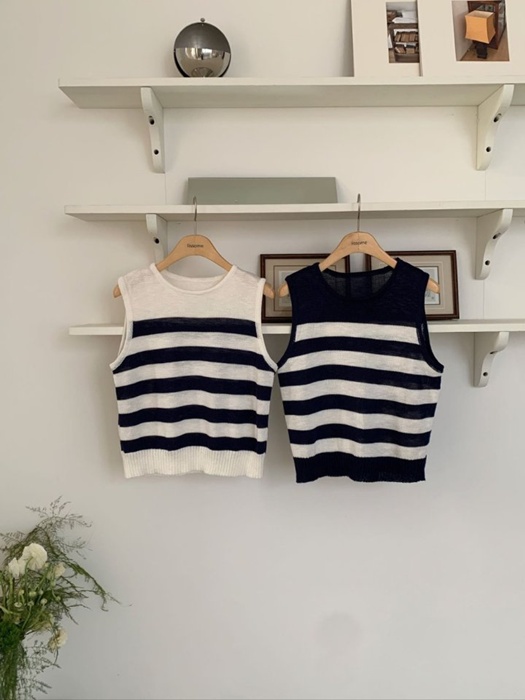 Luna Sleeveless