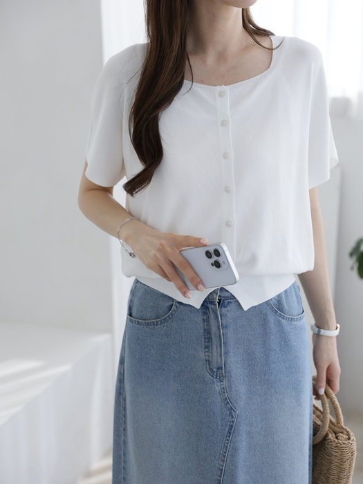Sara Cool Short Sleeve Knit Sara Cool Short Sleeve Knit