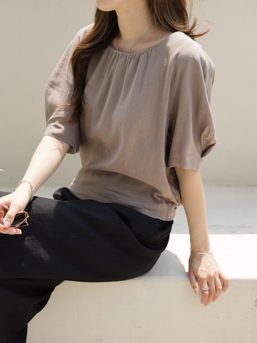 Illang Linen Blouse Illang Linen Blouse