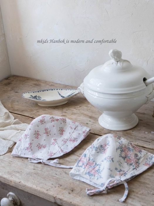 Basic Flower Bonnet