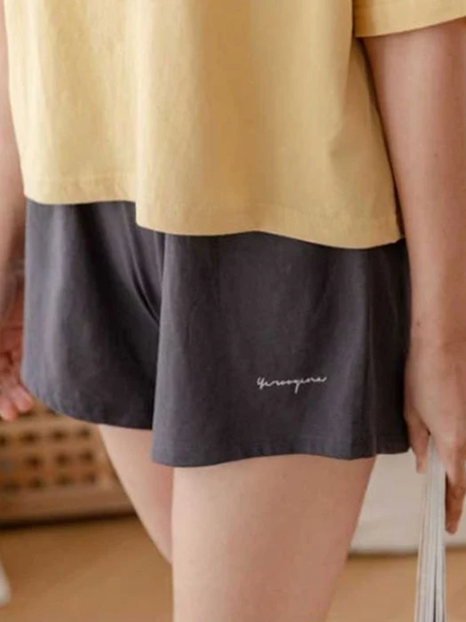 Two-Way Trunk Mom