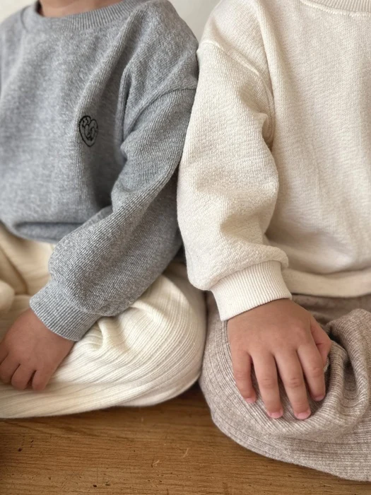 Basic Long Sleeve Tee Basic Long Sleeve Tee