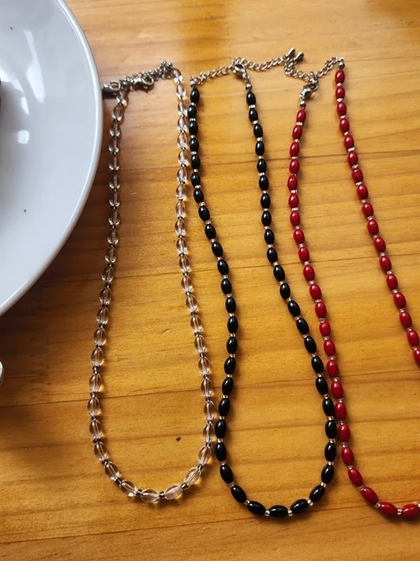 Oval Glass Beads Necklace