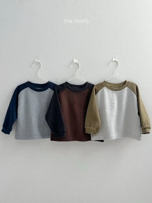 Waffle Raglan Sweatshirt