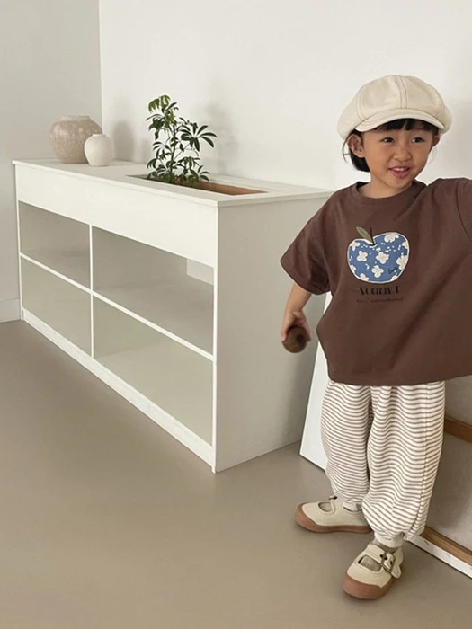 Apple Tee