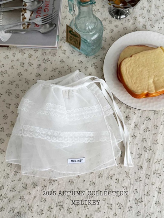 Lace Apron