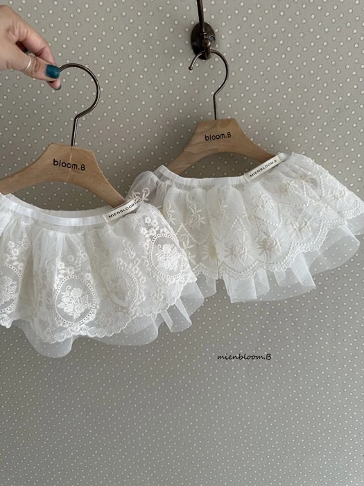 Bebe Lace Mesh Skirt Bebe Lace Mesh Skirt