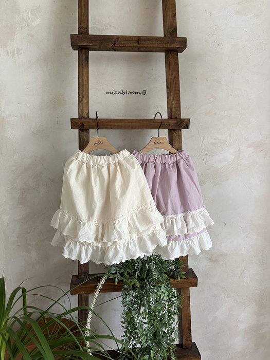 Honey Lace Skirt