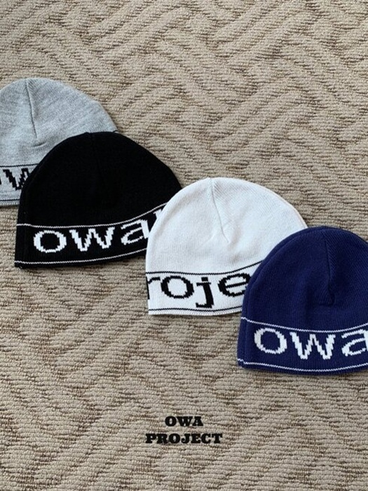 Short Knit Beanie