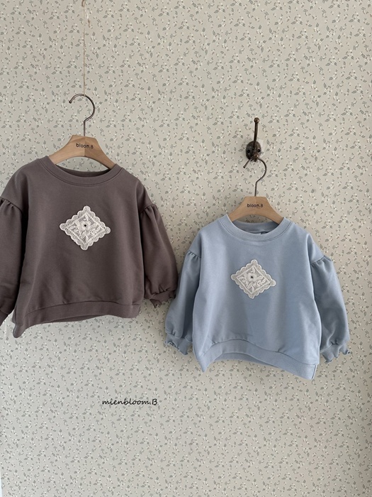 Kids Motif Sweatshirt Kids Motif Sweatshirt
