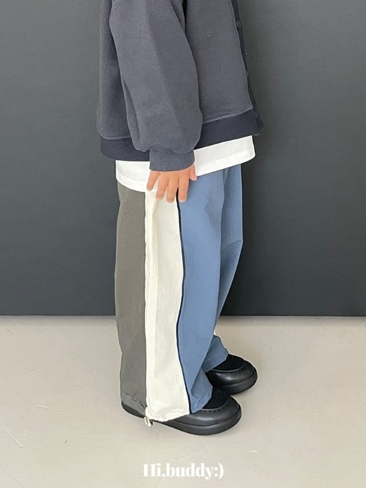 Three Colors Pants Three Colors Pants