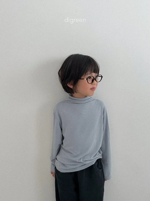 Glutinous Rice Turtleneck Tee