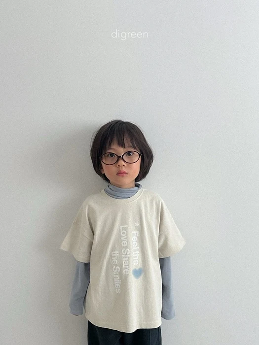 Loveshare Tee