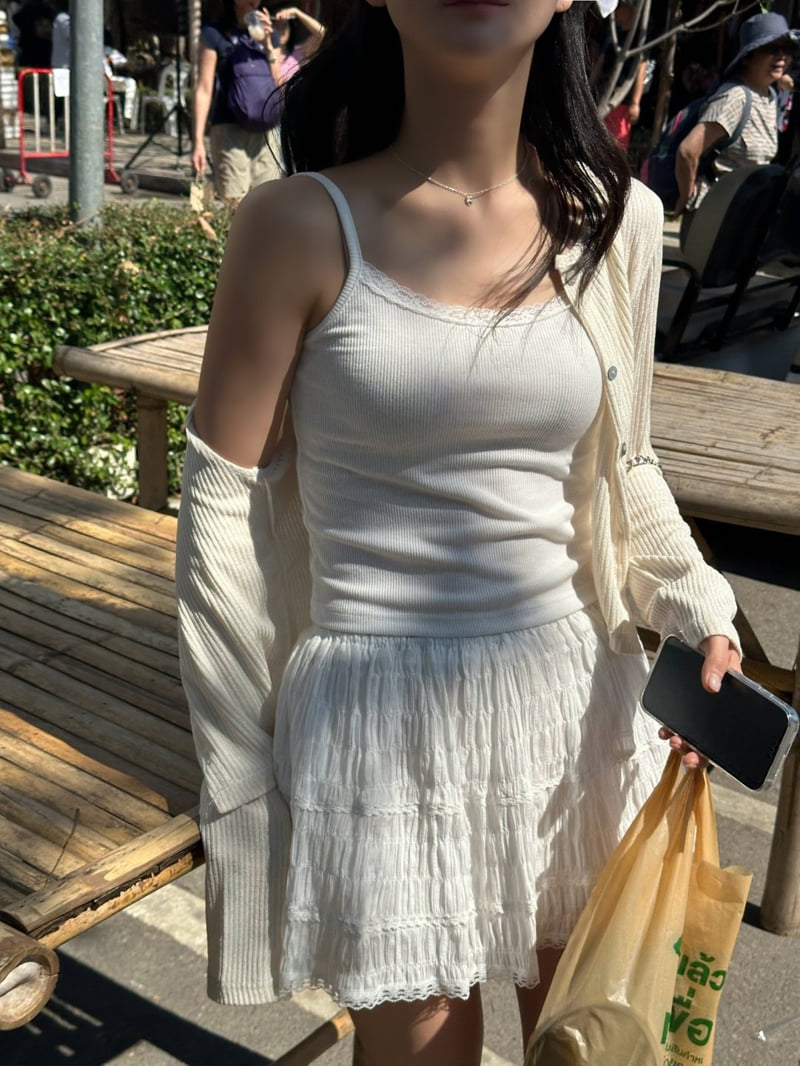 Afarrier - Korean Women Fashion - #momslook - Lace Ribbed Sleevelss - 5