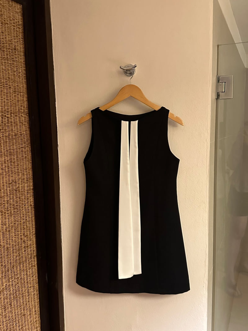 Afarrier - Korean Women Fashion - #romanticstyle - Wedding Ribbon Tie One-piece - 12