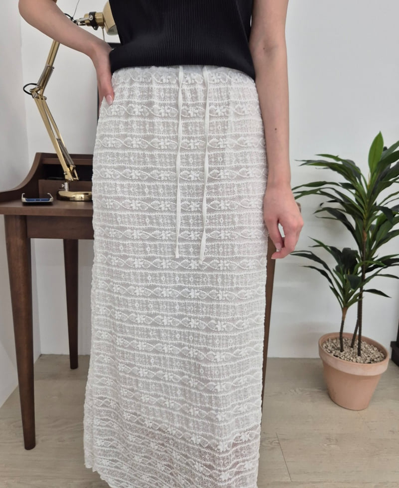 Allu - Korean Women Fashion - #vintagekidsstyle - Lace Banding Skirt - 4