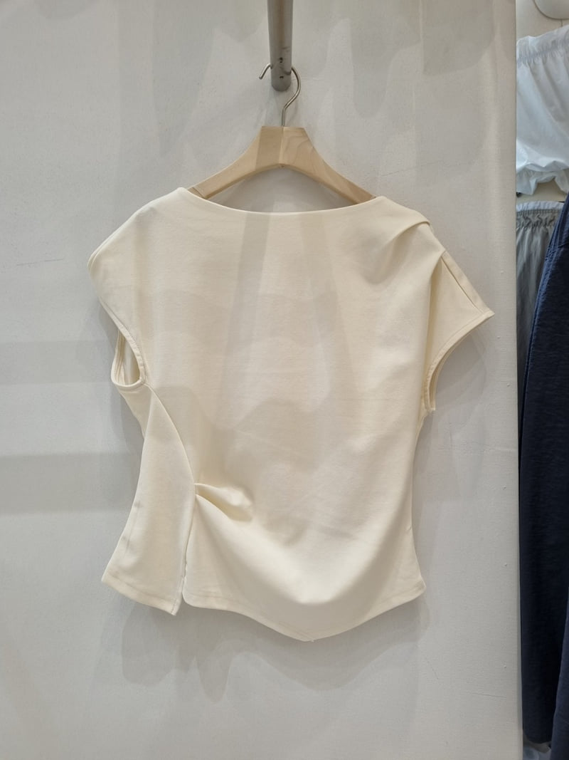 Allu - Korean Women Fashion - #restrostyle - Shirring Tee - 6