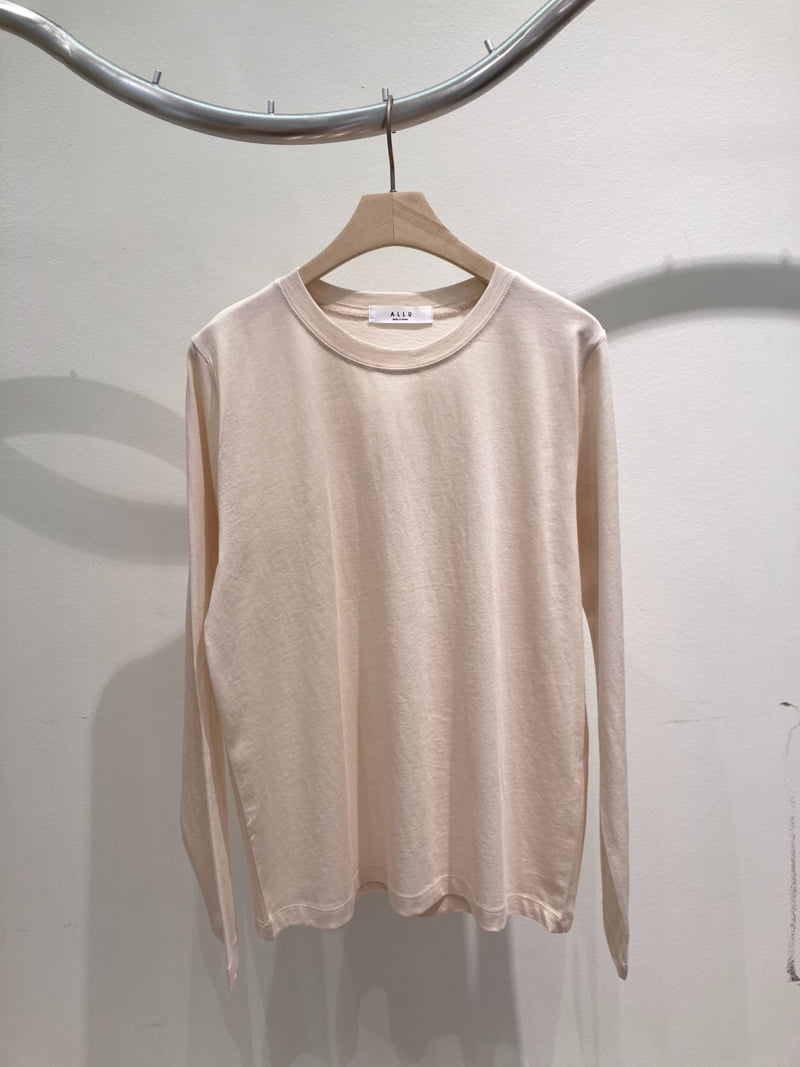 Allu - Korean Women Fashion - #restrostyle - Silket Long Sleeve Tee - 4