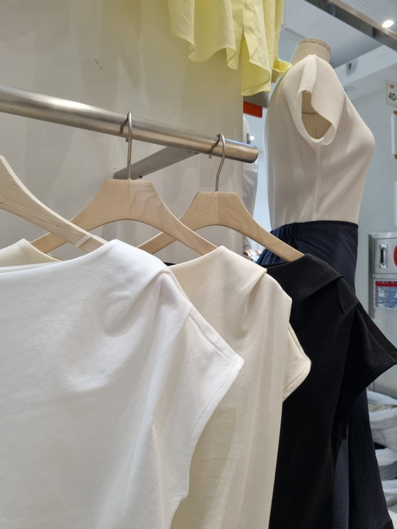 Allu - Korean Women Fashion - #womensfashion - Shirring Tee - 2