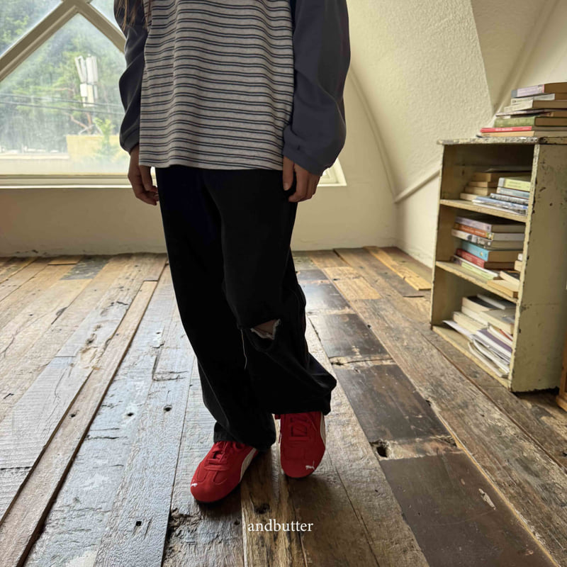 Andbutter - Korean Children Fashion - #minifashionista - Cut-out Denim Pants - 11
