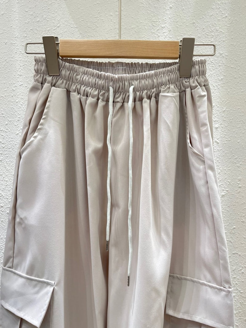Another Plan - Korean Women Fashion - #momslook - 865 Summer Cargo Pants - 2