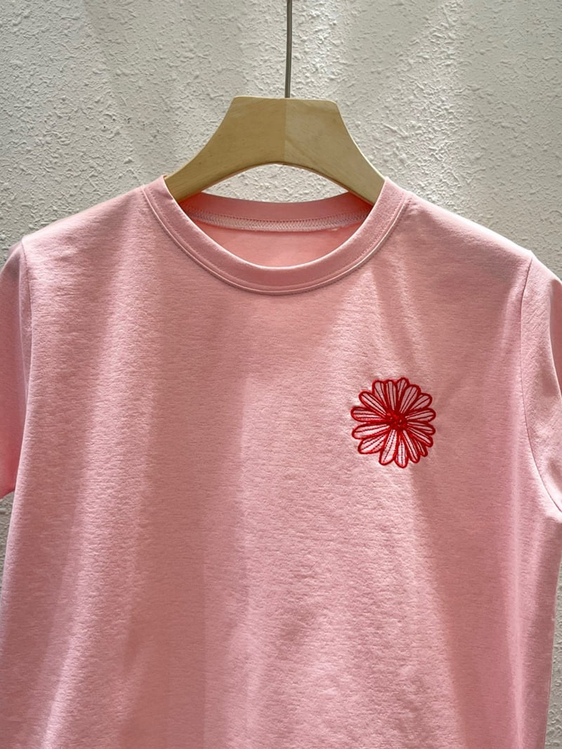 Another Plan - Korean Women Fashion - #momslook - Flower Embroidery Tee - 7