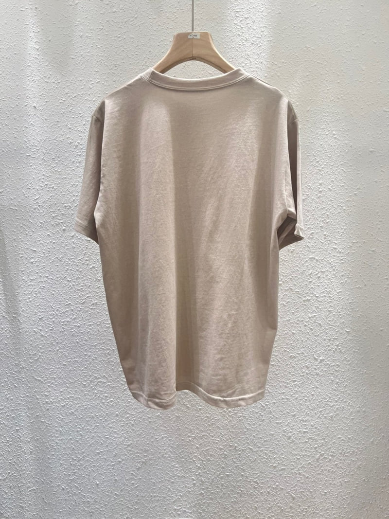 Another Plan - Korean Women Fashion - #restrostyle - Cute Rabbit Pig Tee - 5