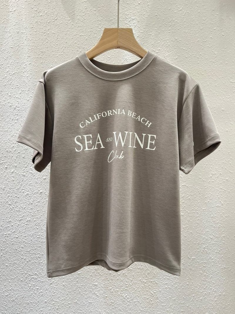 Another Plan - Korean Women Fashion - #womensfashion - Kelly Cushion Tee - 6