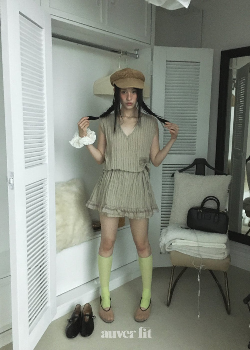 Auver_Fit - Korean Women Fashion - #momslook - Striped Crinkled Jumpsuit - 3